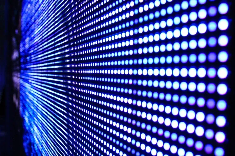 LED Timeless Glow - Toronto medical spa page header background